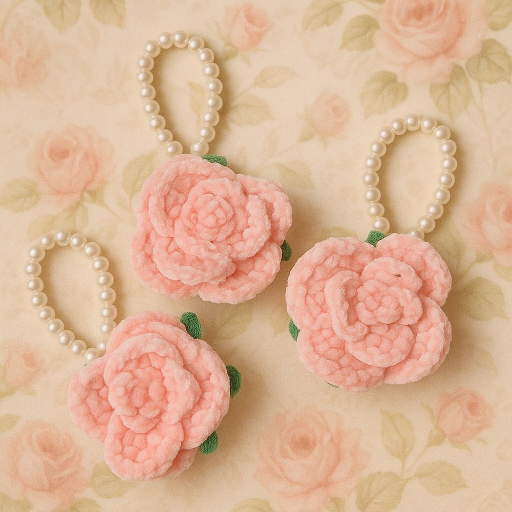 🩷✨Crochet Rose Keychains with Pearl Loop ✨🩷LIMITED STOCK